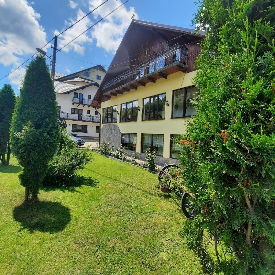 Casa Dana Olteanu Hotel Moeciu De Sus Exterior foto